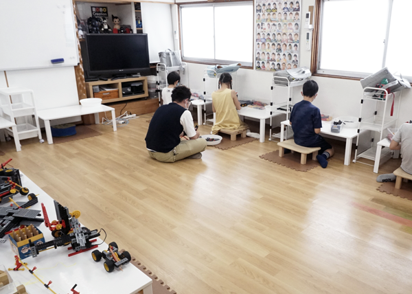 ヒューマンアカデミージュニア 狭山池前教室｜ロボット教室